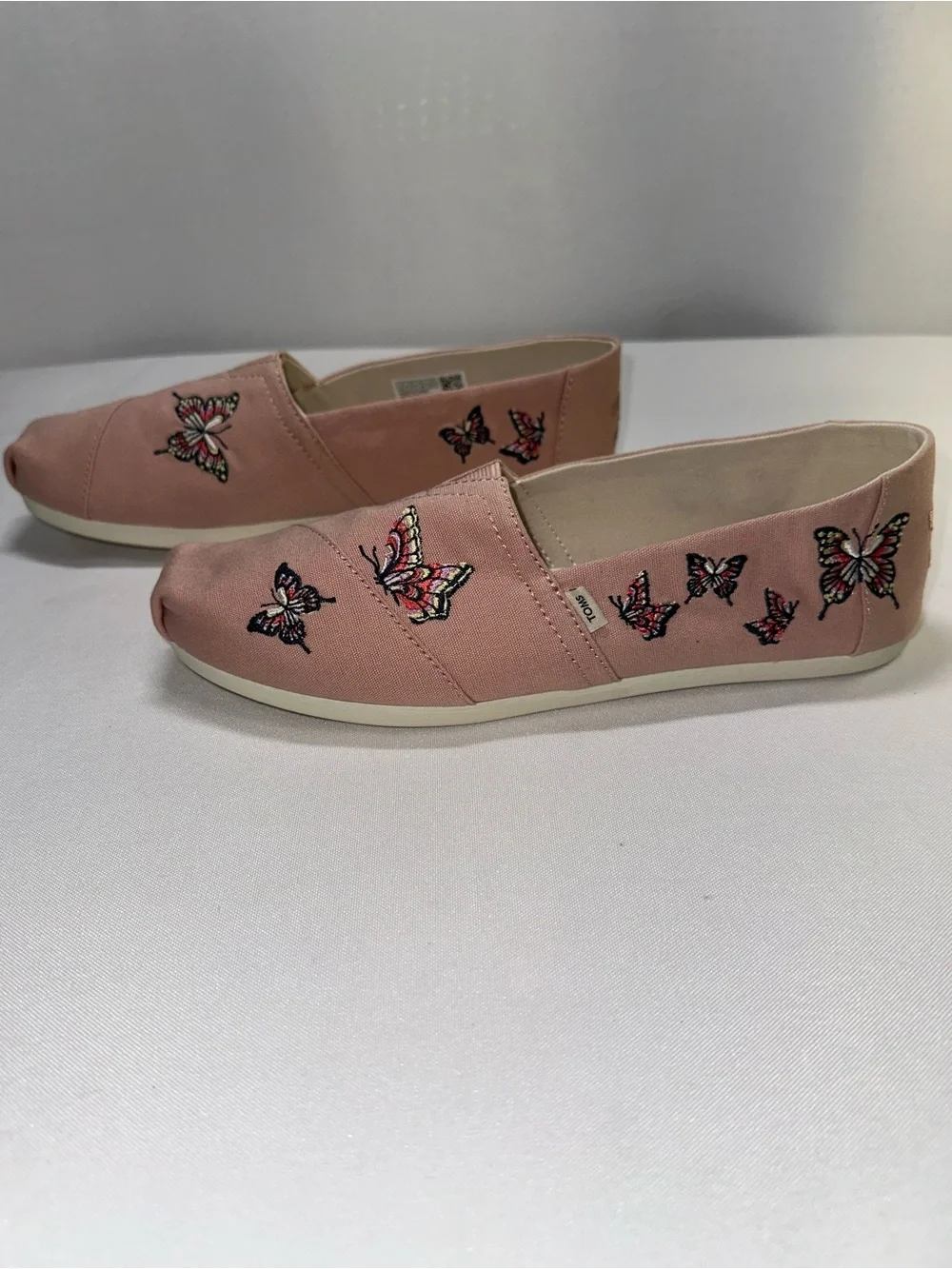TOMS Women Size 8.5 Pale Pink Canvas Butterfly Embroidery Alpargata Slip On